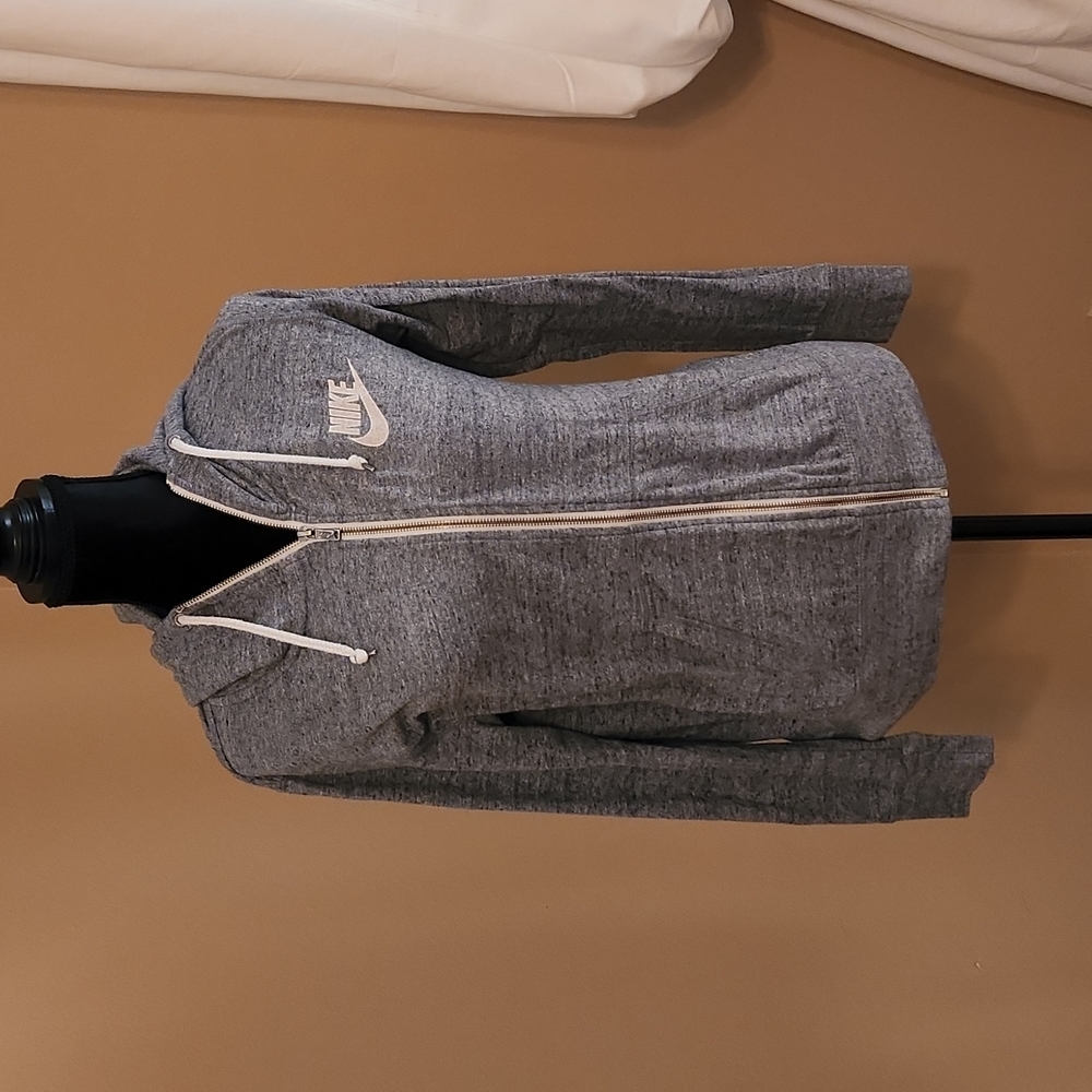 Nike zip up hoodie